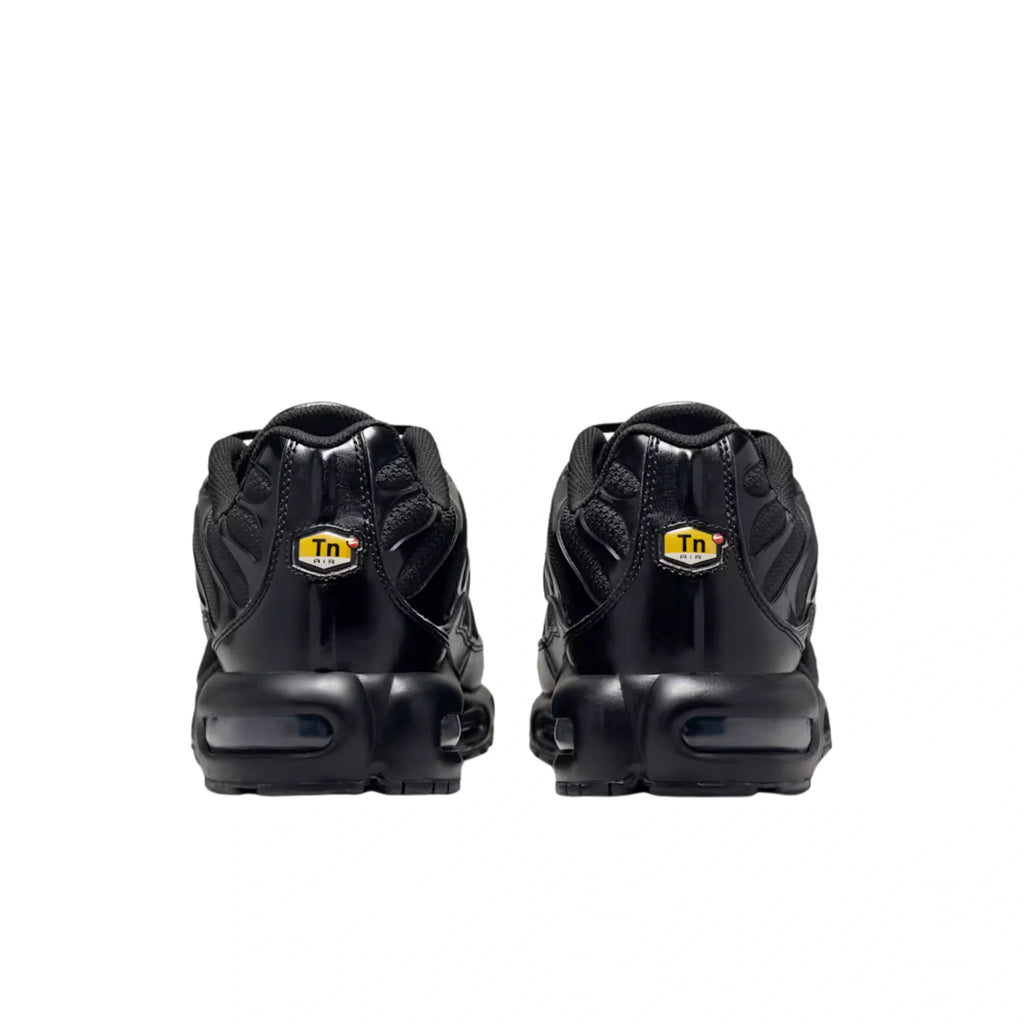 AIR MAX PLUS BLACK